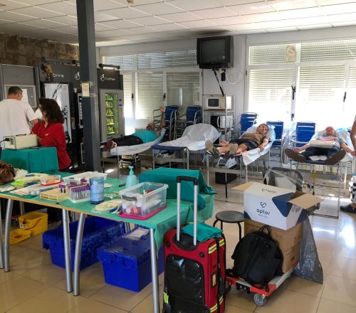 Donación de sangre de estibadores  del puerto de Castellón