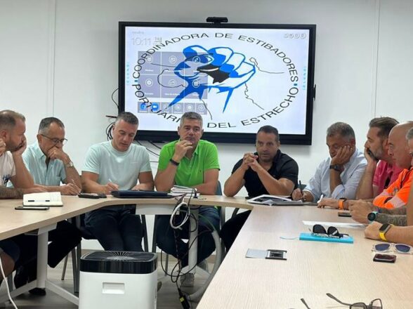 Antolín Goya y el comité de estiba de Algeciras analizan la estructura actual del puerto y los nuevos desafíos
