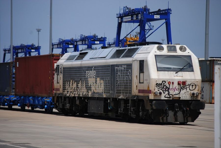 Coordinadora TPA alza la voz contra los abusos que padecen los trabajadores de la empresa Fesava, servicio ferroviario en el puerto de Algeciras