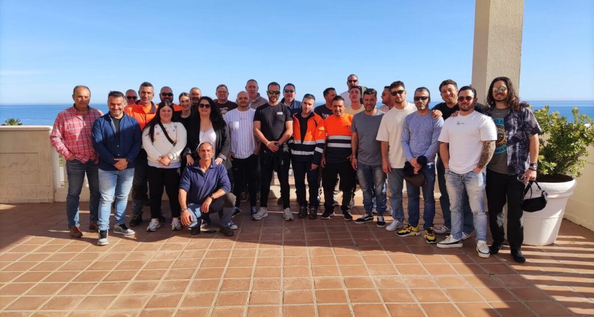 Estibadores de los puertos de Motril y Almería acuden a la jornada sindical ‘Construyendo futuro, honrando el pasado’