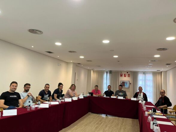 Formación sobre gestión de reuniones y equipos de trabajo en Valencia