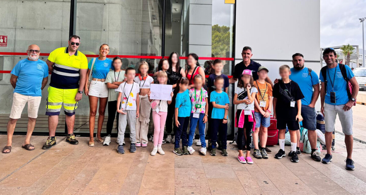 Los estibadores de Palma y Alcudia colaboran con la asociación PER ELLS para ayudar a niños afectados por el desastre de Chernóbil