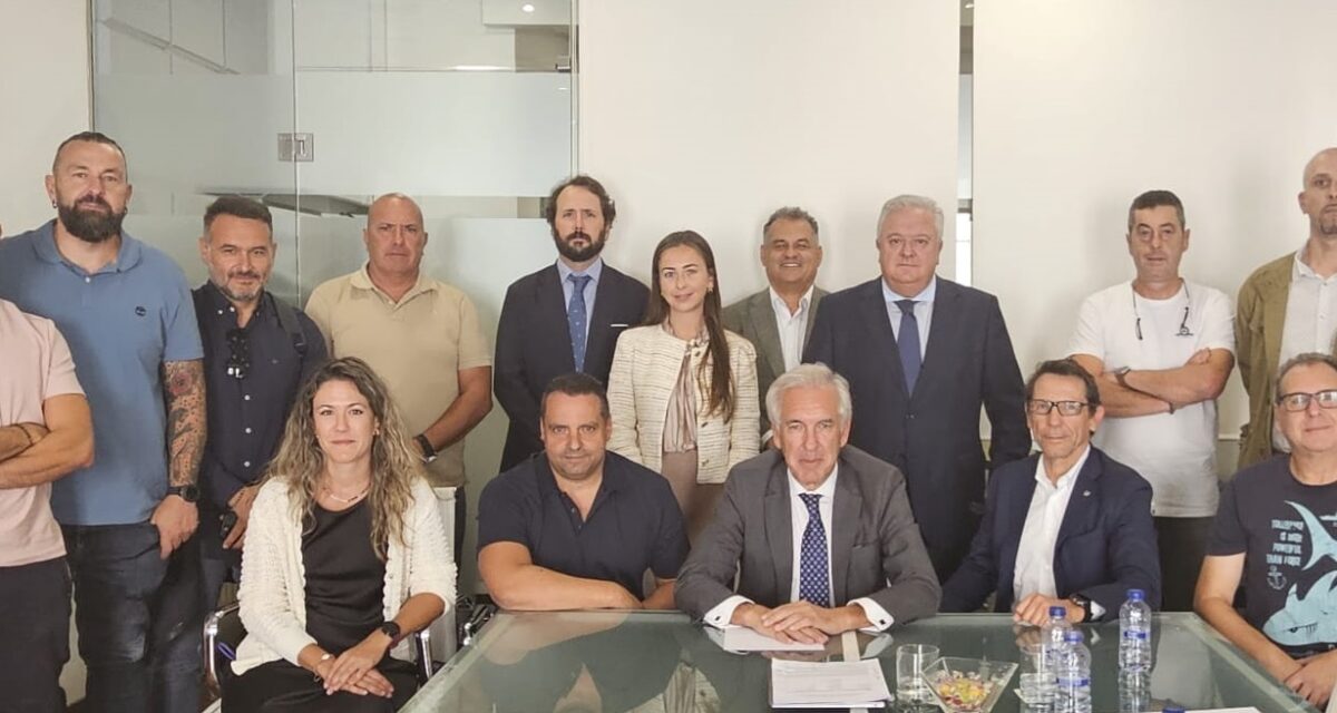 Acuerdo para promover el relevo generacional en el sector de la estiba