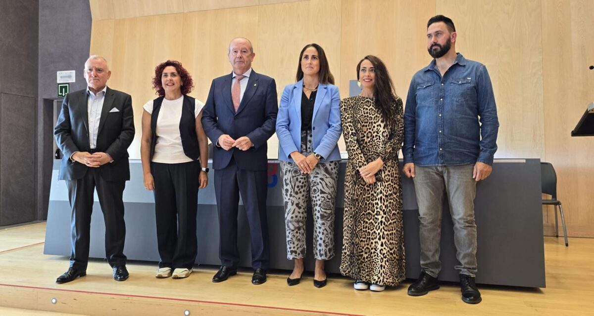 OUTPB Coordinadora impulsa la incorporación de nuevos estibadores en el puerto de Bilbao 