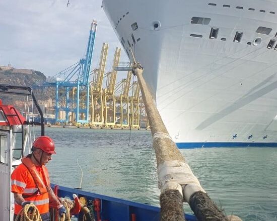 Los trabajadores del sector de amarres del puerto de Barcelona alcanzan un acuerdo tras meses de negociación
