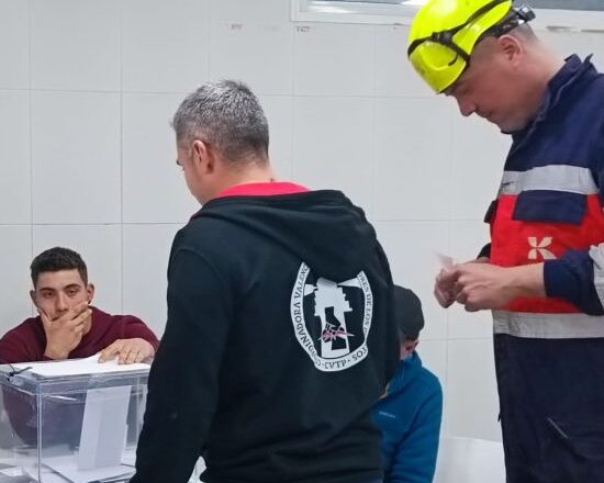 Coordinadora Valenciana de Trabajadores de los Puertos revalida su mayoría en Kalmar Valencia en un contexto de movilizaciones