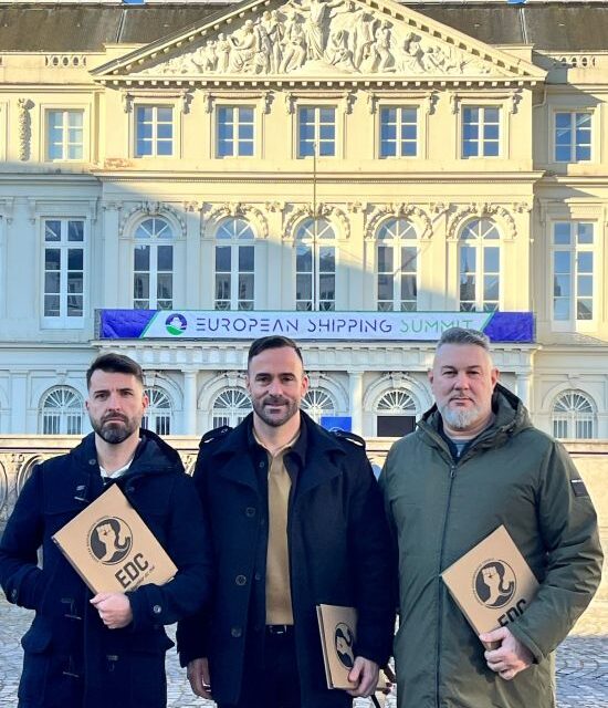 Coordinadora, representando a EDC en la Cumbre Europea del Transporte Marítimo