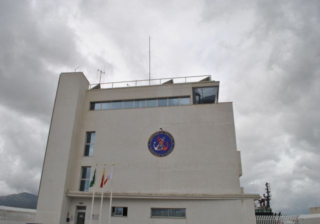 Preacuerdo entre la plantilla de radio y la Corporación de Prácticos del puerto de Algeciras 