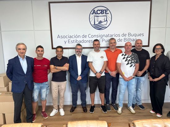 Coordinadora de Trabajadores de los Puertos logra un preacuerdo para renovar el convenio colectivo con las empresas estibadoras del puerto de Bilbao