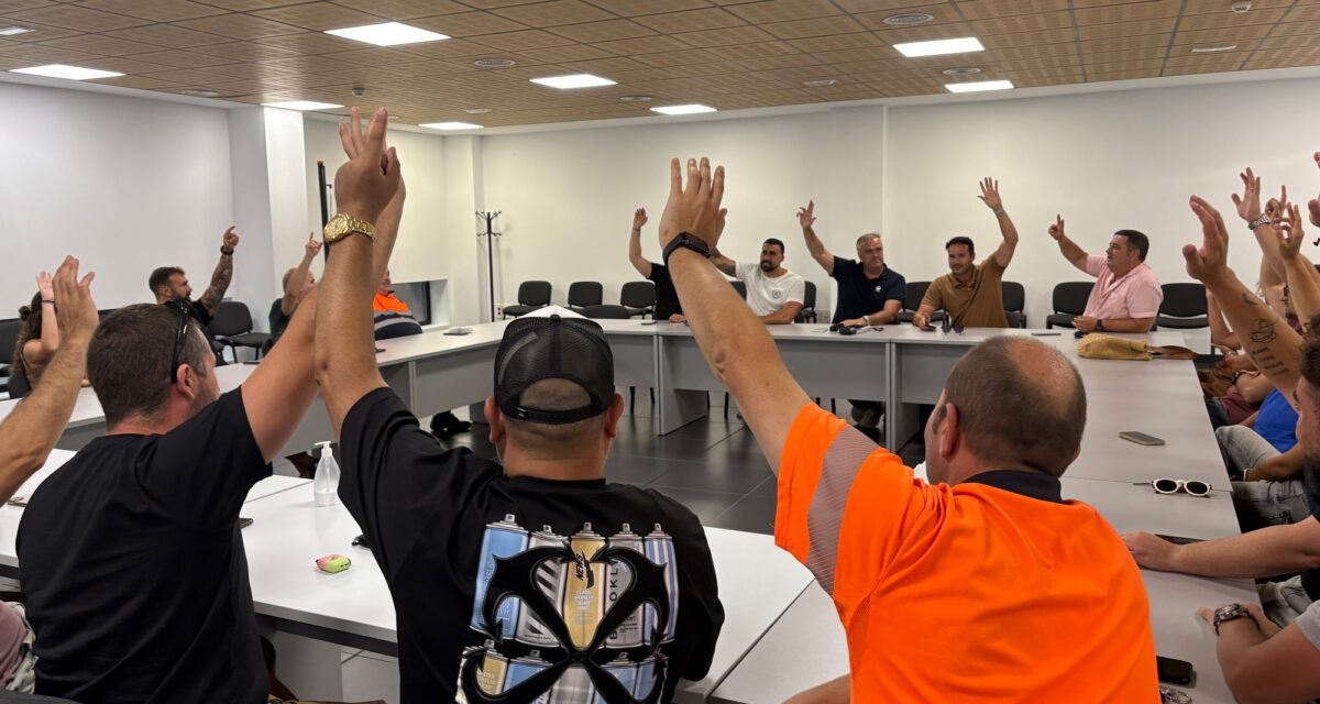 Desconvocada la huelga de la plantilla de la Corporación de Prácticos en el puerto de Algeciras tras un acuerdo de última hora