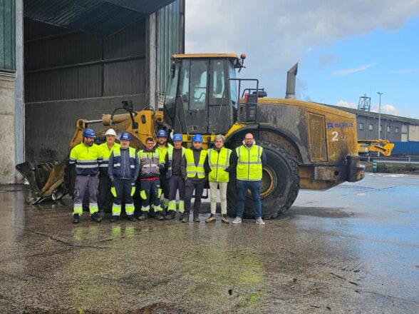 Huelga en los puertos asturianos por la estabilidad laboral en Bergé Marítima