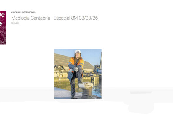 Entrevista a Blanca Azpeitia, estibadora del Puerto de Santander, en Radio Nacional de España