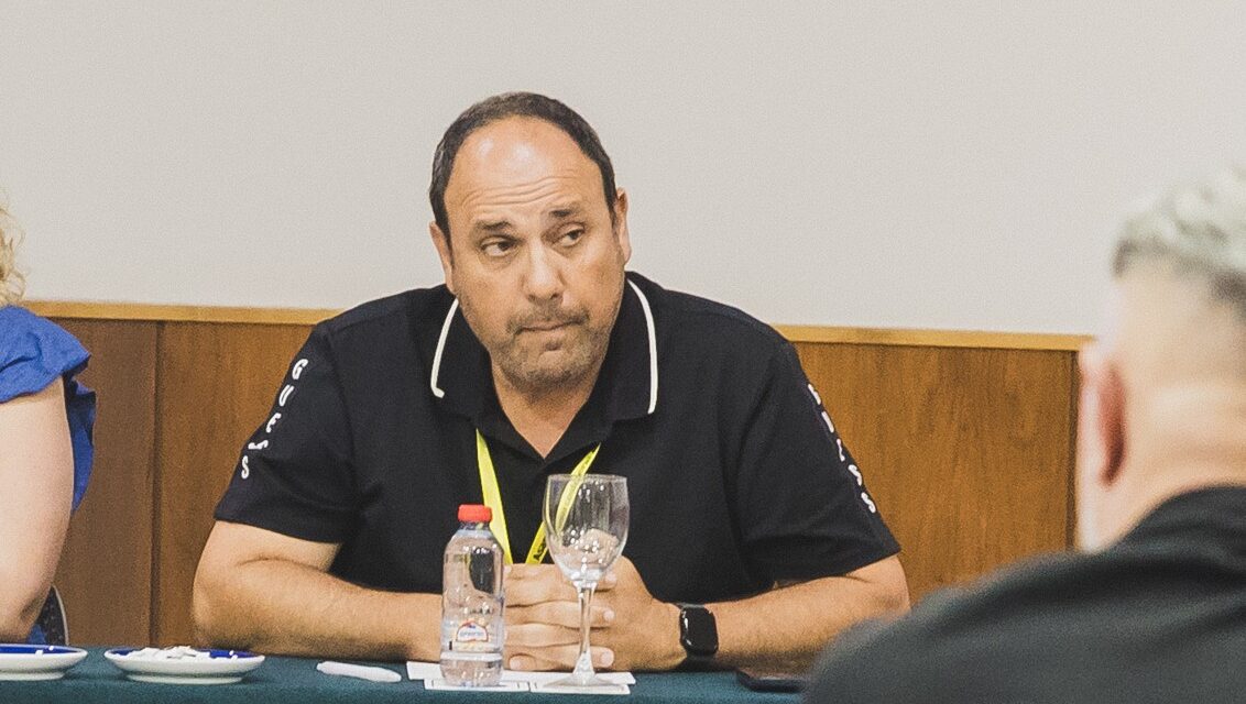 Jaime Esteban estibador del puerto de Ibiza analiza la falta de espacio en el puerto de Ibiza 